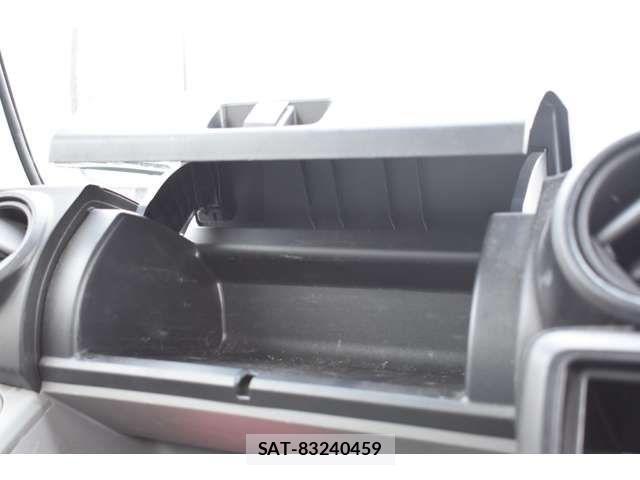 Toyota DYNA TRUCK 2017-01 3832448-16