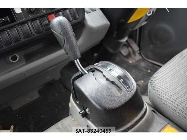 Toyota DYNA TRUCK 2017-01 3832448-5