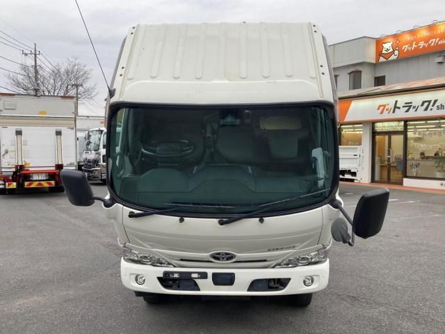 Toyota DYNA TRUCK 2023-08 3847209-22