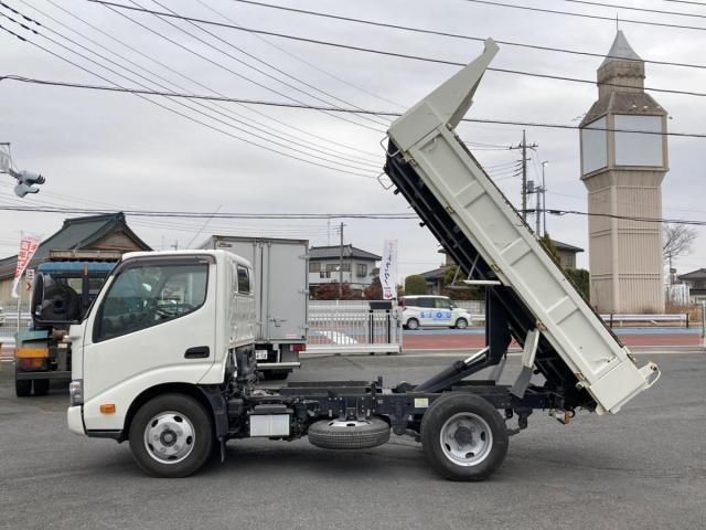 Toyota DYNA TRUCK 2023-08 3847209-4