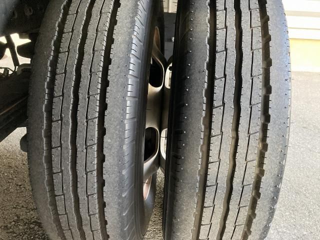 Toyota DYNA TRUCK 2018-04 3847212-12