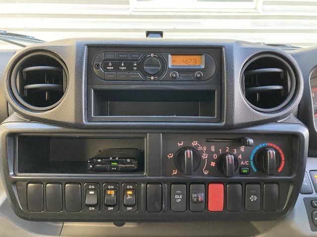 Toyota DYNA TRUCK 2018-04 3847212-15