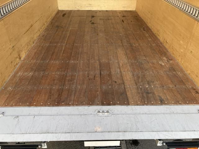 Toyota DYNA TRUCK 2018-04 3847212-22