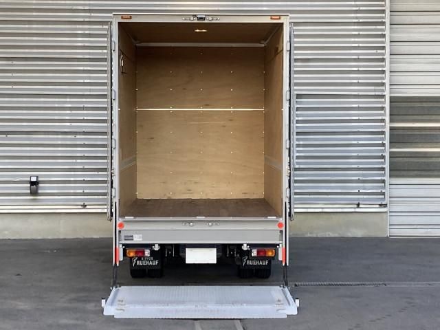 Toyota DYNA TRUCK 2018-04 3847212-3