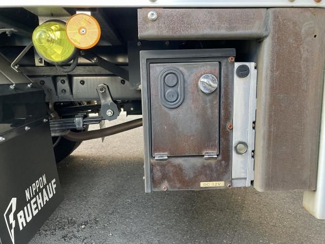 Toyota DYNA TRUCK 2018-04 3847212-8