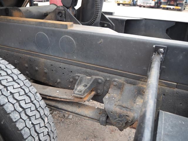 Toyota DYNA TRUCK 2013-06 3847214-23