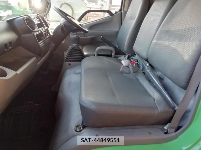 Toyota DYNA TRUCK 2019-03 3933943-24