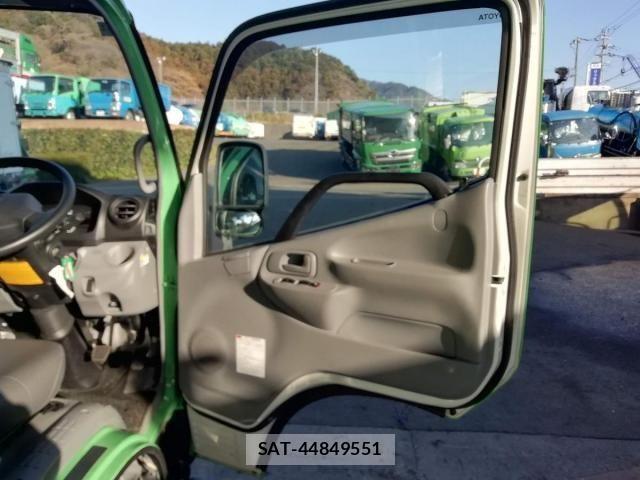 Toyota DYNA TRUCK 2019-03 3933943-26