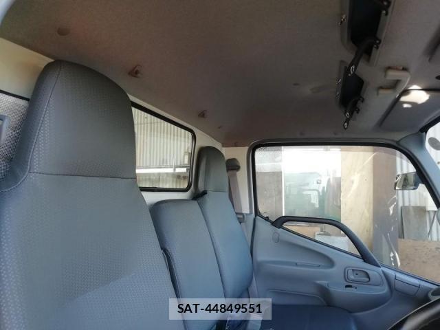 Toyota DYNA TRUCK 2019-03 3933943-27