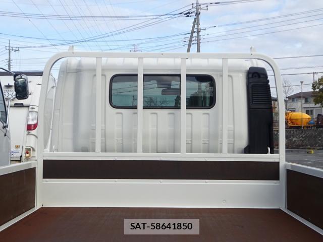 Toyota DYNA TRUCK 2026-01 3933942-14