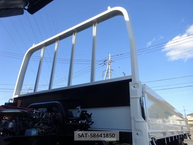 Toyota DYNA TRUCK 2026-01 3933942-25