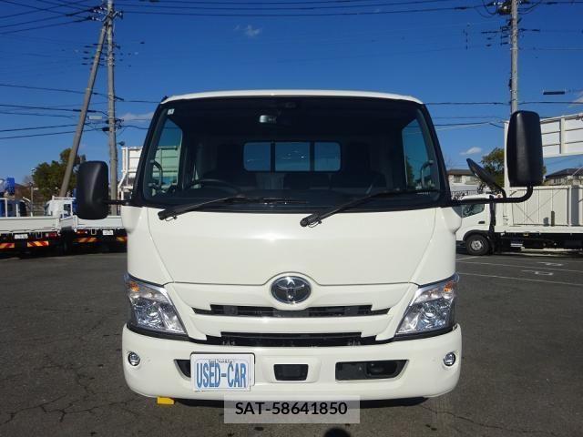 Toyota DYNA TRUCK 2026-01 3933942-4
