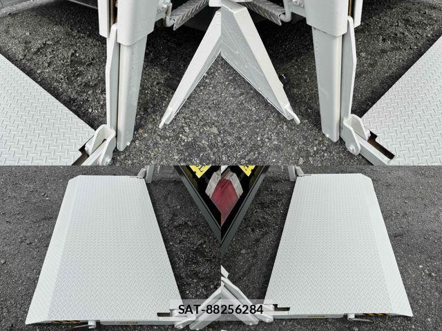 Toyota DYNA TRUCK 2018-10 4041395-16