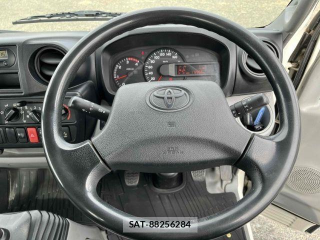 Toyota DYNA TRUCK 2018-10 4041395-20