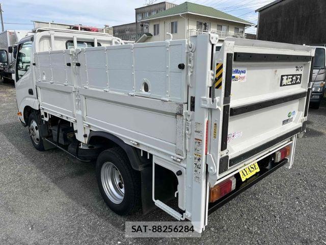 Toyota DYNA TRUCK 2018-10 4041395-3