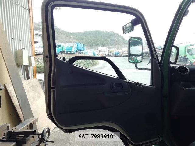 Toyota DYNA TRUCK 2015-03 4041388-20