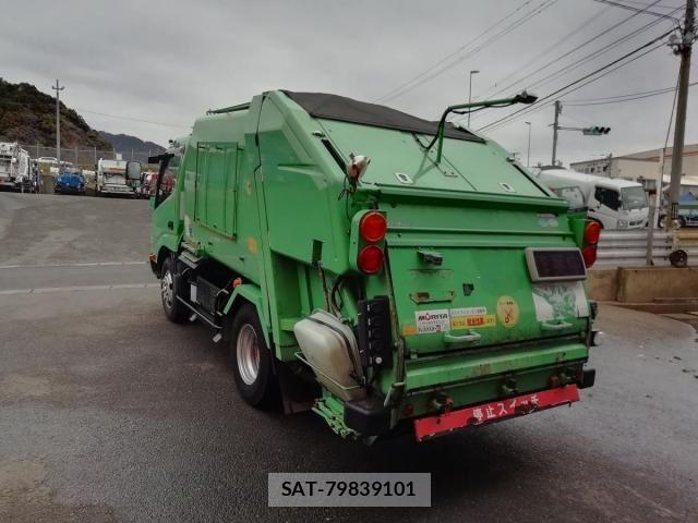 Toyota DYNA TRUCK 2015-03 4041388-6