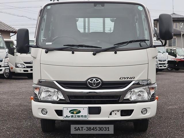 Toyota DYNA TRUCK 2017-12 4109245-2