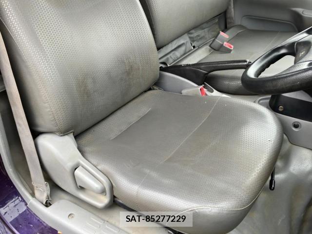 Toyota DYNA TRUCK 2013-05 4175250-18