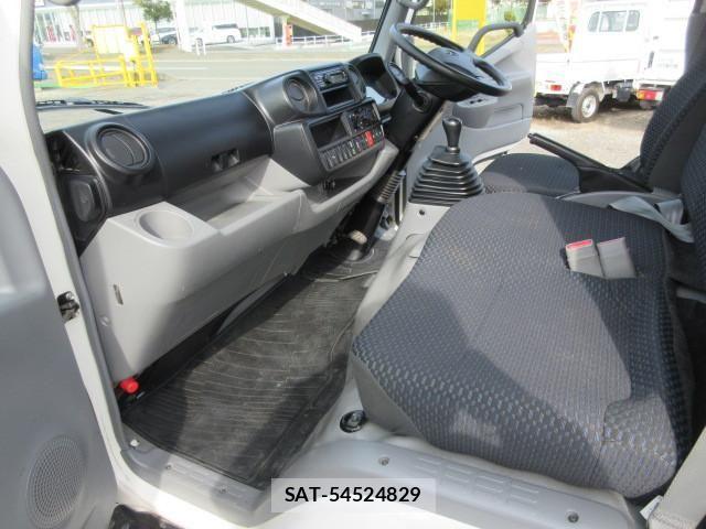 Toyota DYNA TRUCK 2023-02 4420474-17