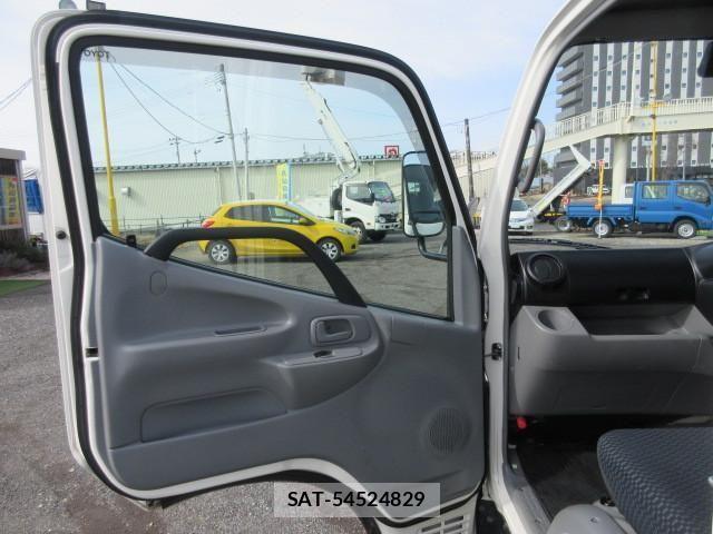 Toyota DYNA TRUCK 2023-02 4420474-19