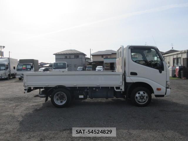 Toyota DYNA TRUCK 2023-02 4420474-5