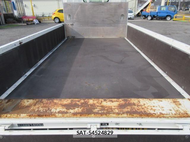 Toyota DYNA TRUCK 2023-02 4420474-8