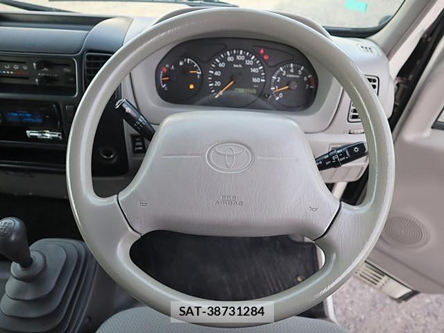 Toyota DYNA TRUCK 2012-08 4591252-3