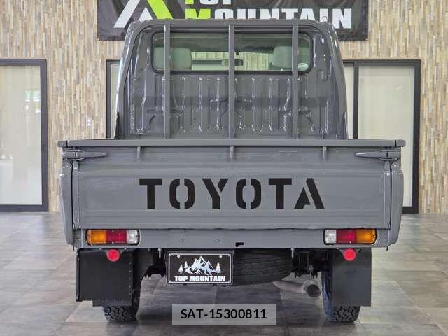 Toyota DYNA TRUCK 2010-12 4753073-11