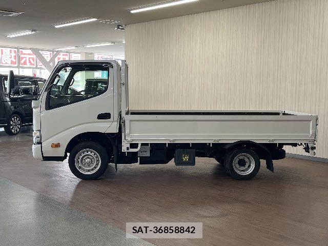 Toyota DYNA TRUCK 2022-03 4939115-11