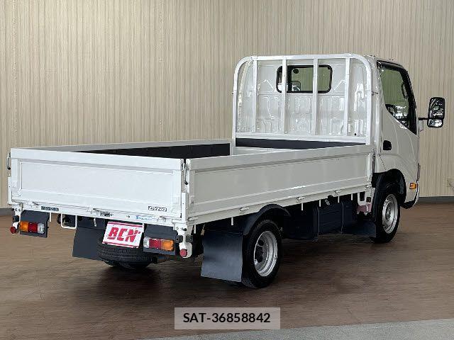 Toyota DYNA TRUCK 2022-03 4939115-2
