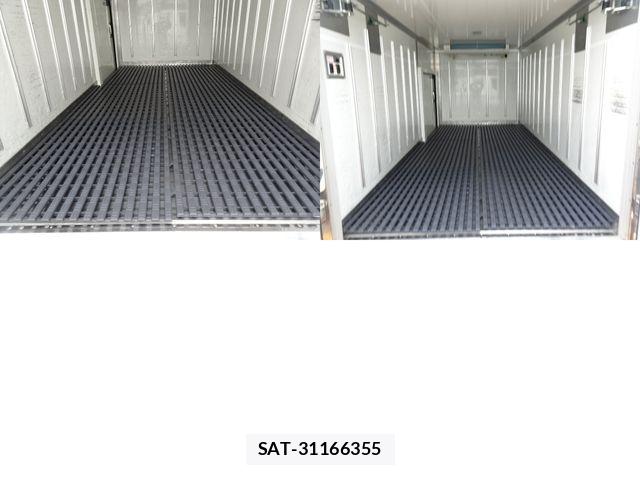 Toyota DYNA TRUCK 2020-02 4939110-9