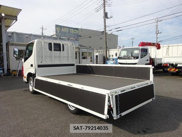 Toyota DYNA TRUCK 2025-11 5866929-1