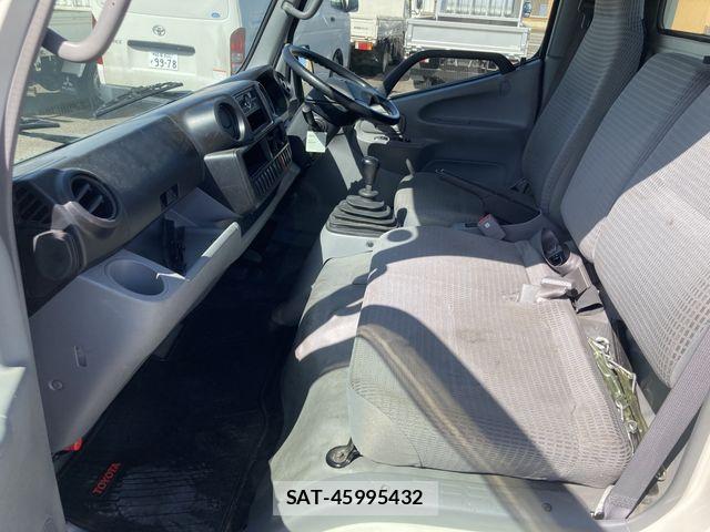 Toyota DYNA TRUCK 2018-01 5866941-6