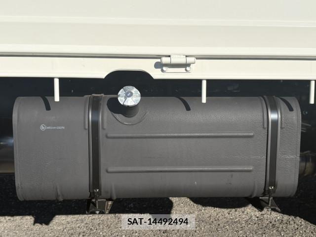Toyota DYNA TRUCK 2026-02 5866930-18