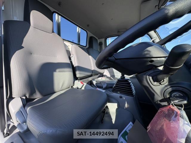 Toyota DYNA TRUCK 2026-02 5866930-19