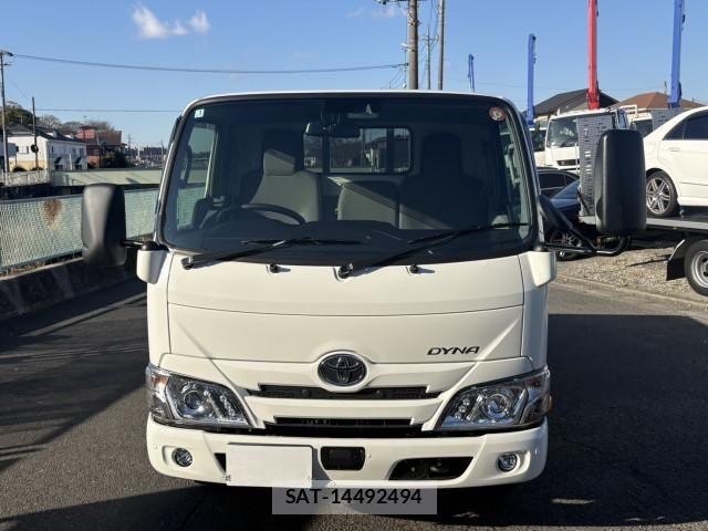Toyota DYNA TRUCK 2026-02 5866930-4
