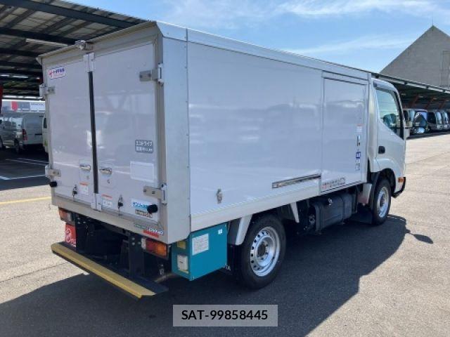 Toyota DYNA TRUCK 2021-08 5866923-1