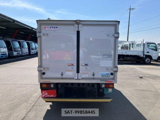Toyota DYNA TRUCK 2021-08 5866923-3