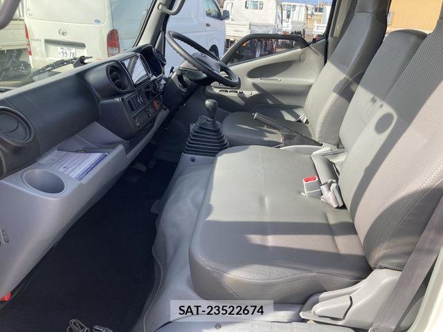 Toyota DYNA TRUCK 2017-11 5866931-6