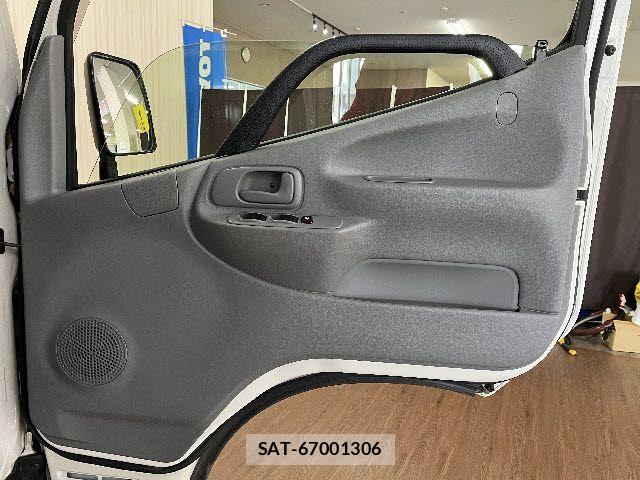 Toyota DYNA TRUCK 2021-11 5866925-9
