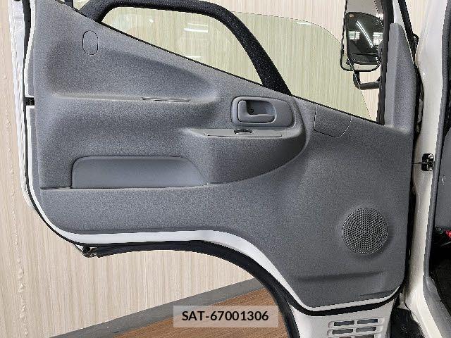 Toyota DYNA TRUCK 2021-11 5866925-12