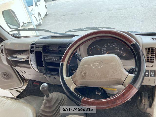 Toyota DYNA TRUCK 2011-11 6004346-18