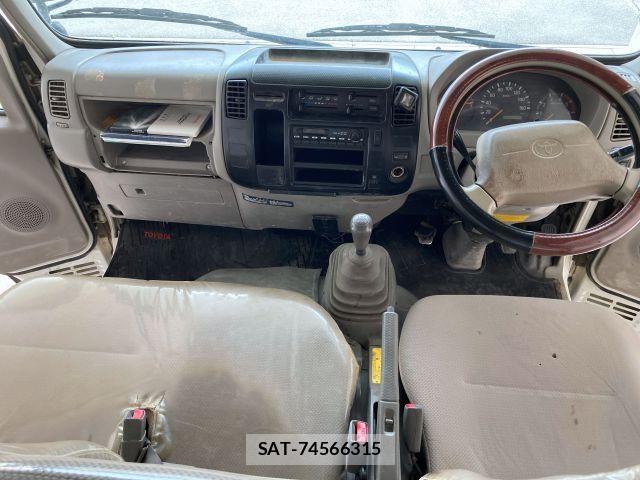 Toyota DYNA TRUCK 2011-11 6004346-1