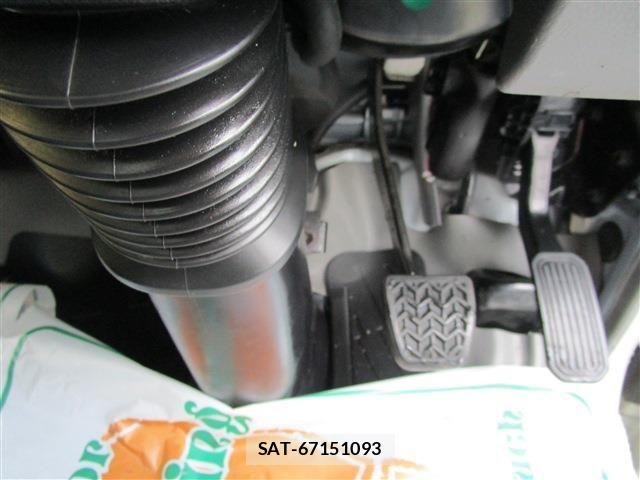 Toyota DYNA TRUCK 2019-02 6004321-12