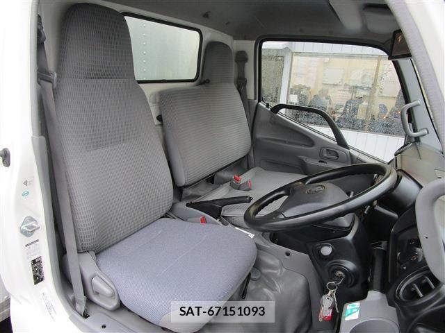 Toyota DYNA TRUCK 2019-02 6004321-13