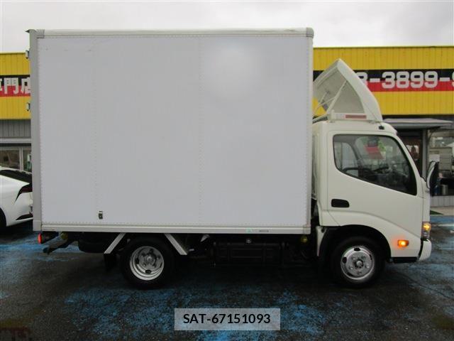 Toyota DYNA TRUCK 2019-02 6004321-2
