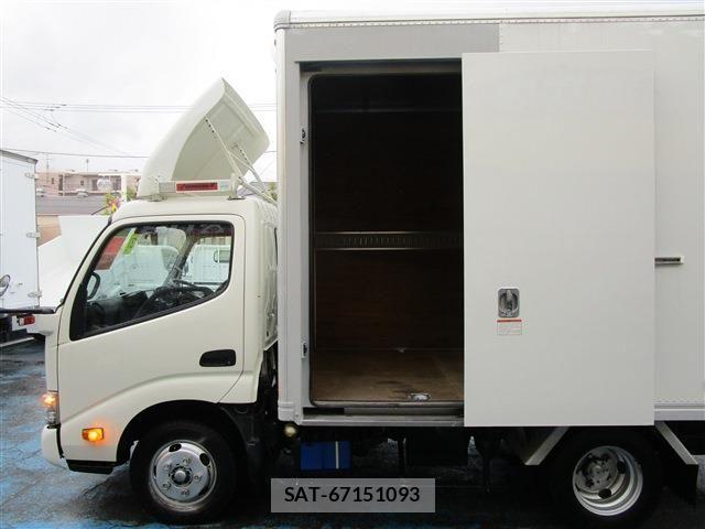 Toyota DYNA TRUCK 2019-02 6004321-8