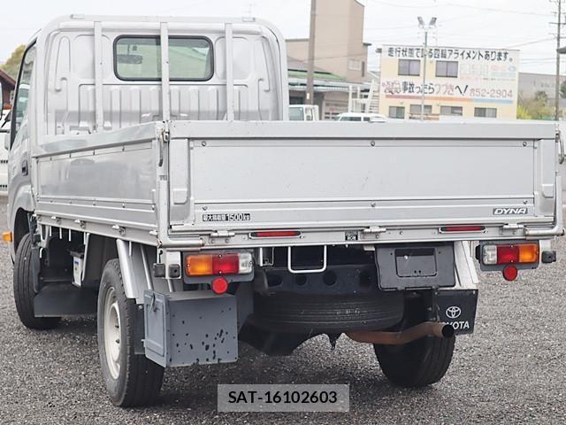 Toyota DYNA TRUCK 2021-03 6004322-1