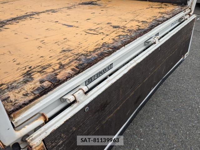 Toyota DYNA TRUCK 2016-11 6073333-9